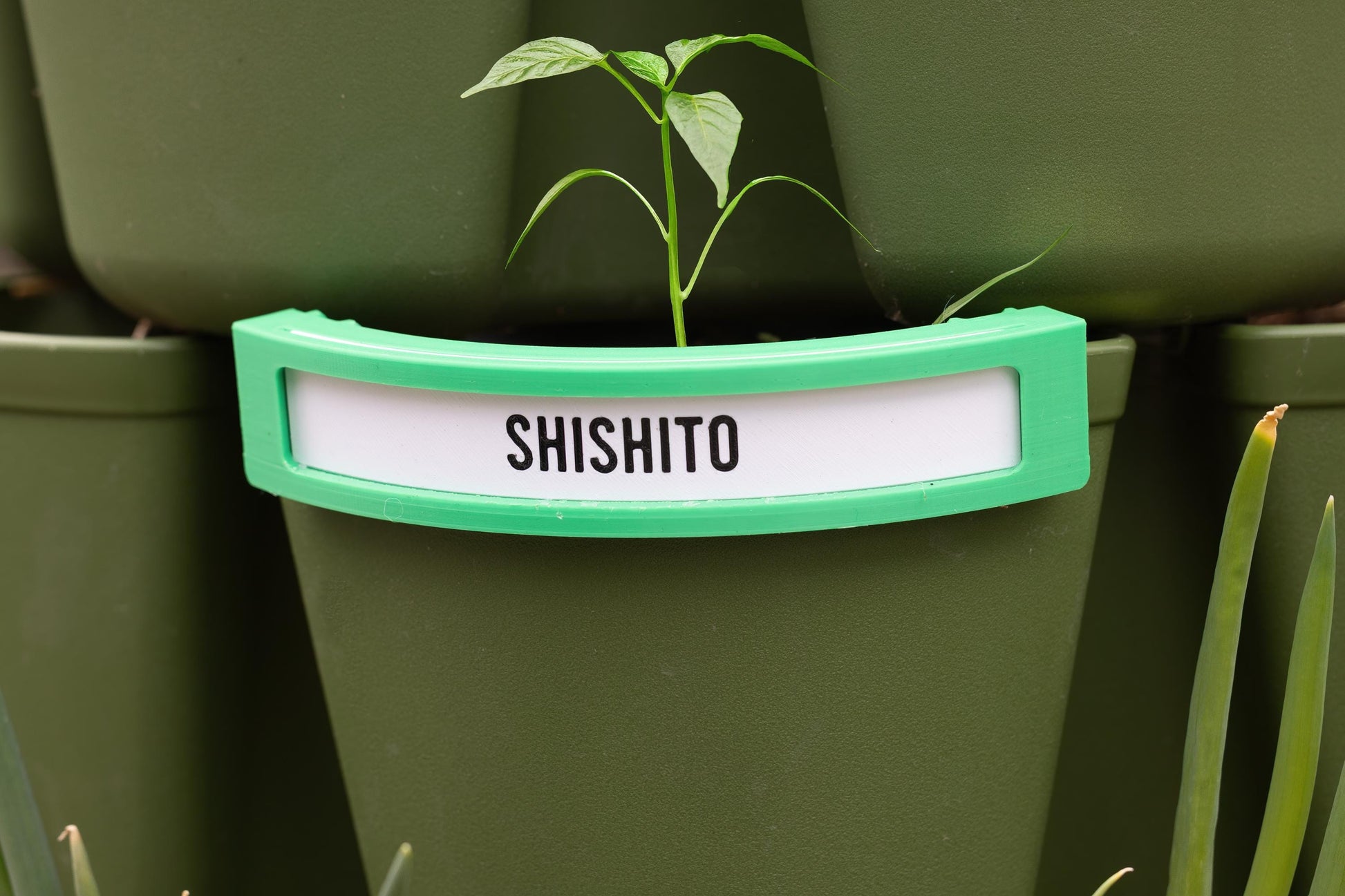 GreenStalk Plant Identification Labels – 3D Printed Custom Clip-On Tags for Vertical Garden Planters - Gardener gift